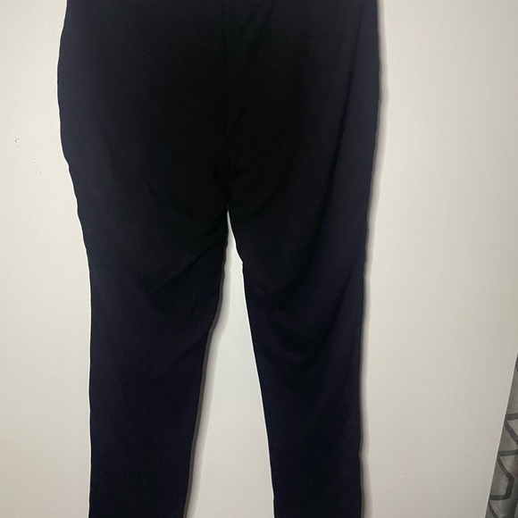 Women’s gold slack size medium - Picture 5 of 8